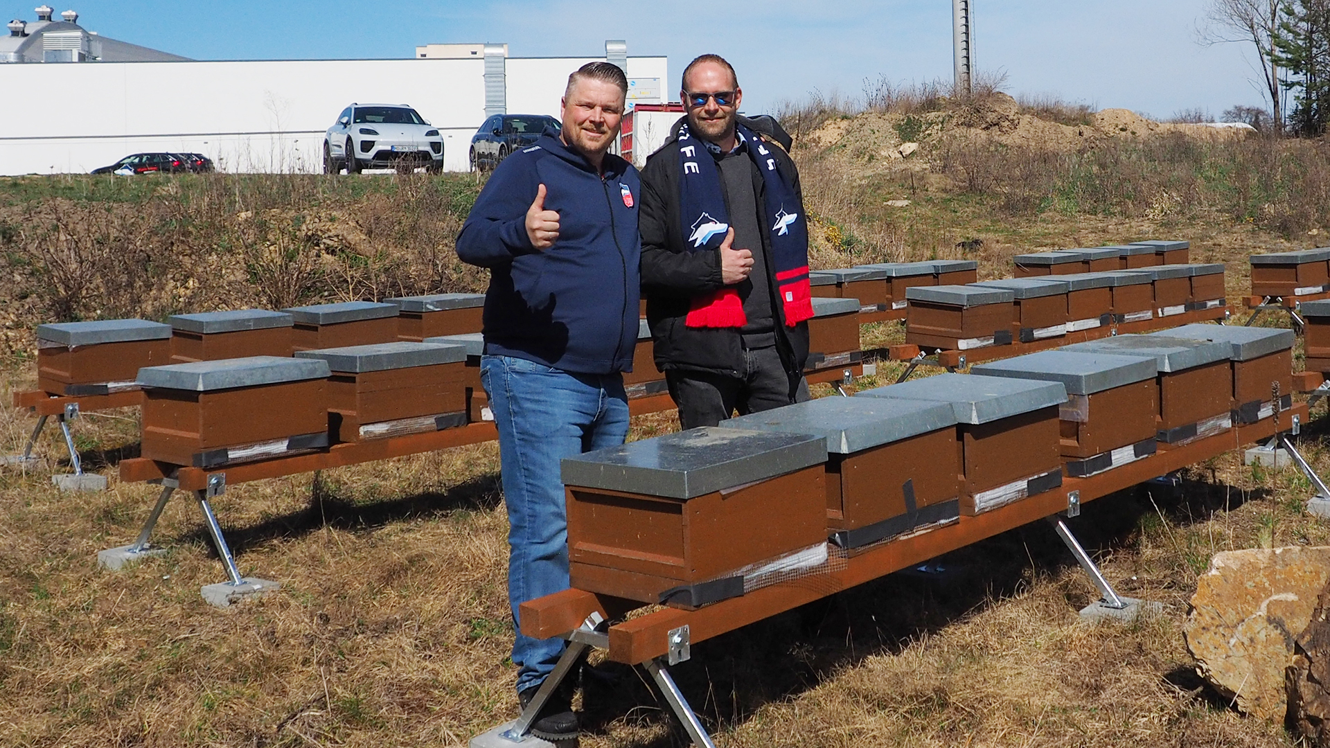 Exzellente Zusammenarbeit: Selber Wölfe und Bienen Schmidt